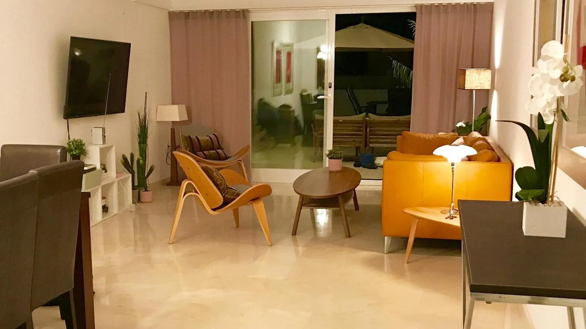 Intermobiliaria Rentals - Puerto Alto B4 13 Estepona Appartement